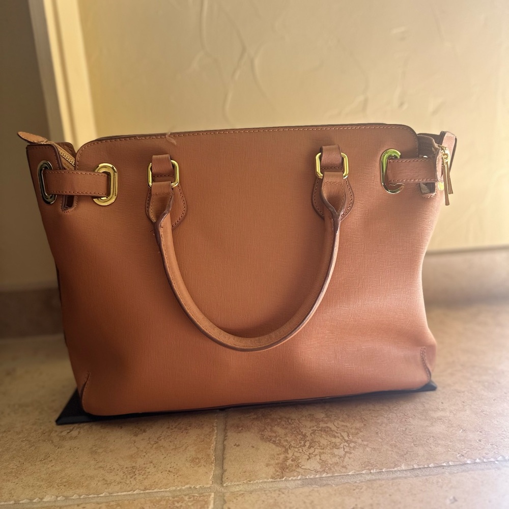 Joy Mangano - Picture 4 of 6